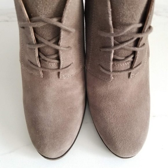 NEW Lucky brand shylow bootie lace up ankle boots - Picture 5 of 7